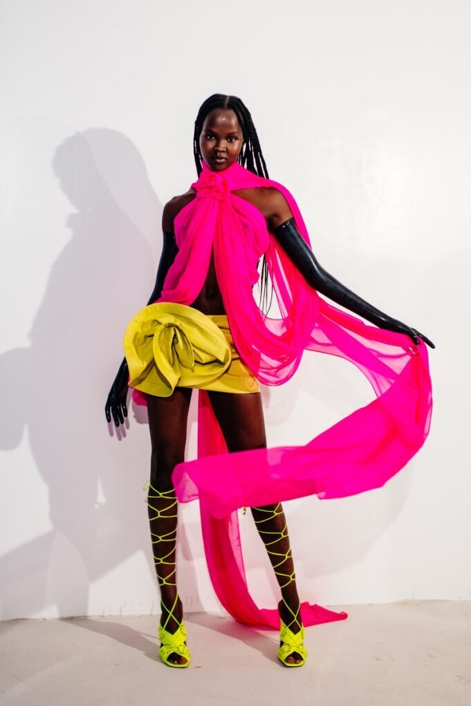 Εβδομάδα Μόδας Νέας Υόρκης SS23: Οι κορυφαίες backstage στιγμές