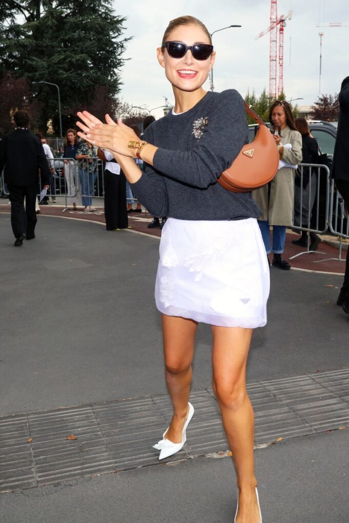 Γκρι πουλόβερ: 10 Vogue approved συνδυασμοί από τις best dressed