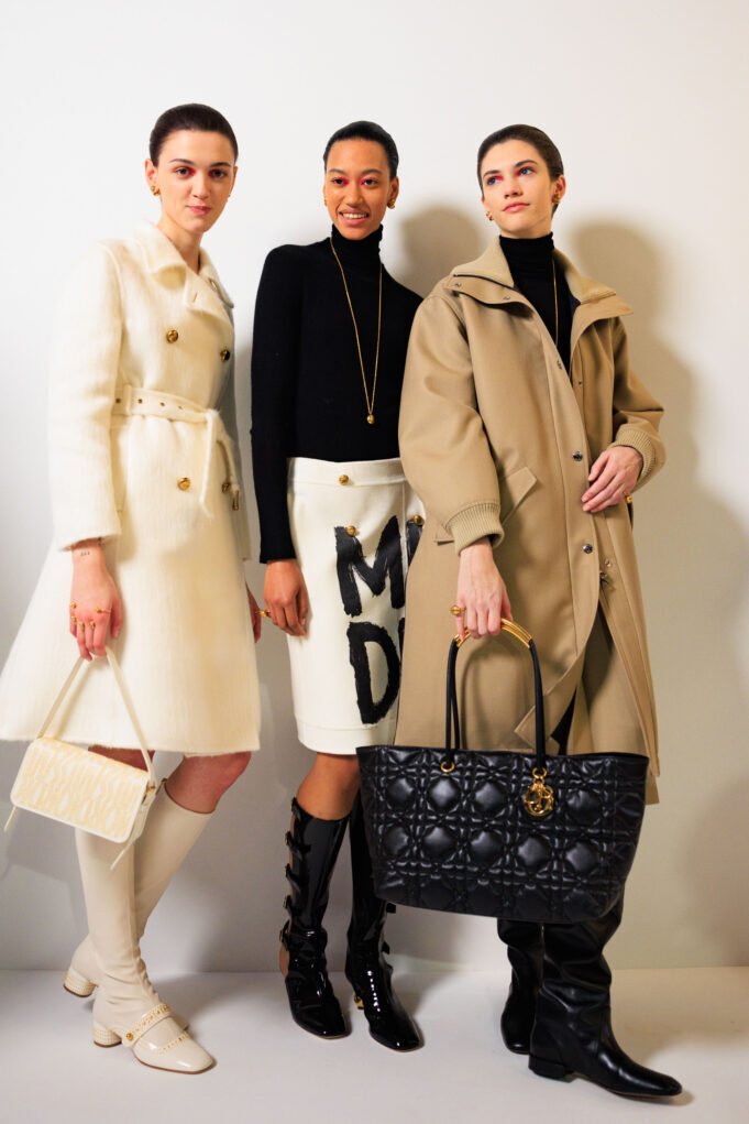 Dior FW 24-25: Επιστροφή στην ελευθερία των 60s