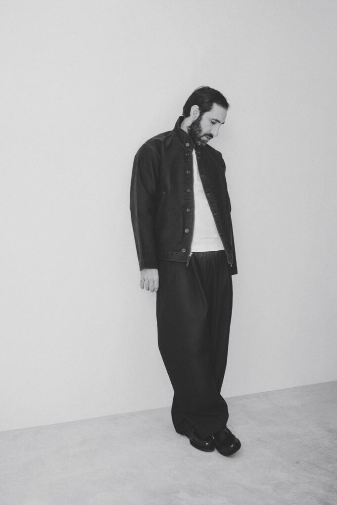 Χάρης Φραγκούλης: Μιλάει στη Vogue Greece λίγο πριν ανέβει στην Επίδαυρο η παράσταση που σκηνοθετεί