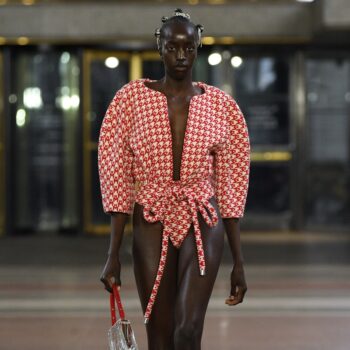 autumn-winter-2019-ready-to-wear-area-83437