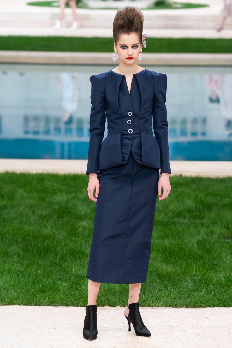 Spring/Summer 2019 Couture / Chanel-10