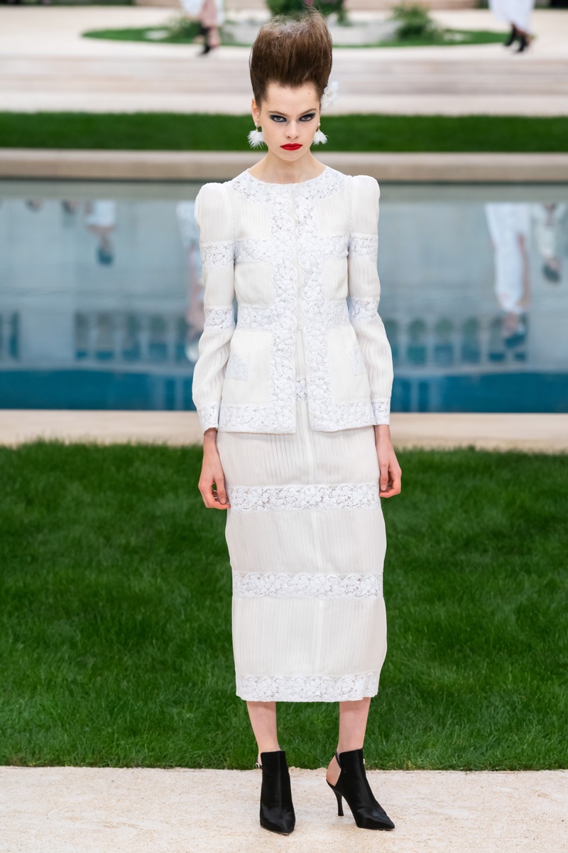 Spring/Summer 2019 Couture / Chanel-38