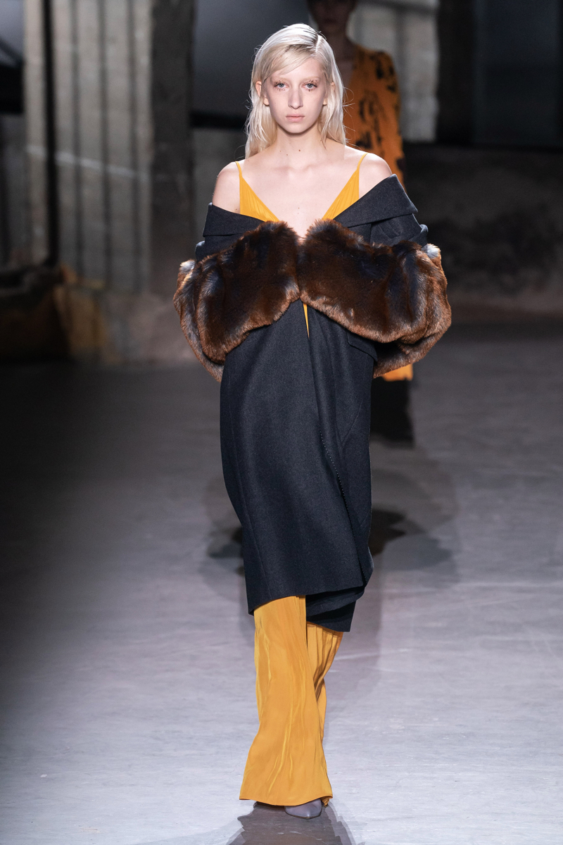 Autumn/Winter 2019 Ready-To-Wear / Dries Van Noten-55