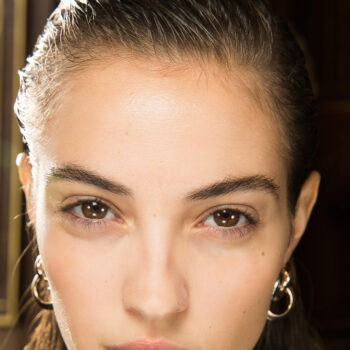 μicellar-waters-ντεμακιγιάζ-με-μία-μόνο-κίνηση-87787