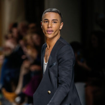 on-camera-ένα-ντοκιμαντέρ-για-τη-ζωή-του-olivier-rousteing-89553