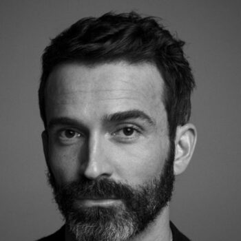 daniel-roseberry-ο-νέος-artistic-director-του-οίκου-schiaparelli-93400