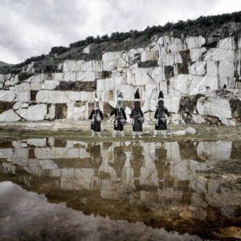 πρόσωπα-προσωπεία-ένα-αρχαίο-δρώμε-93137