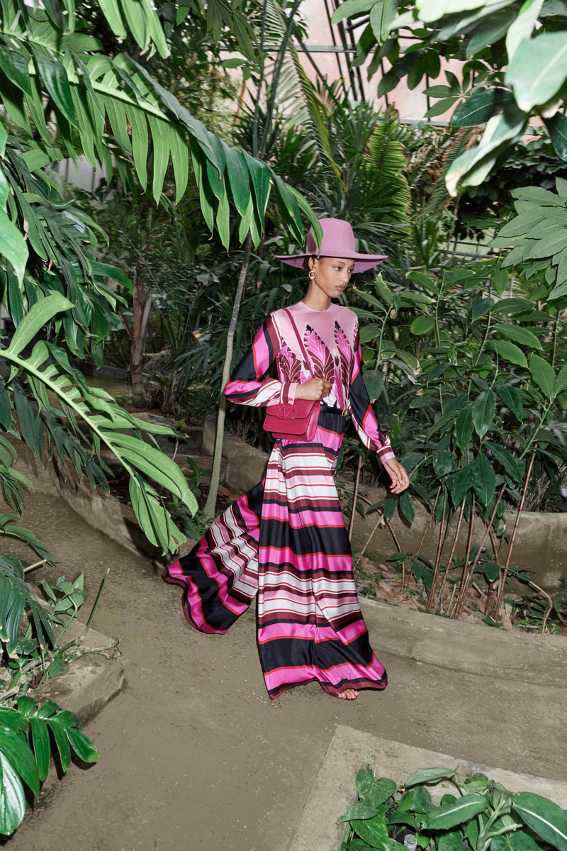 Spring/Summer 2020 Resort / Valentino-24