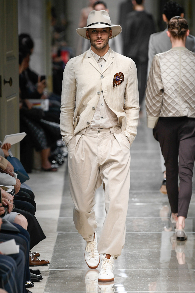 Spring/Summer 2020 Resort / Giorgio Armani-37