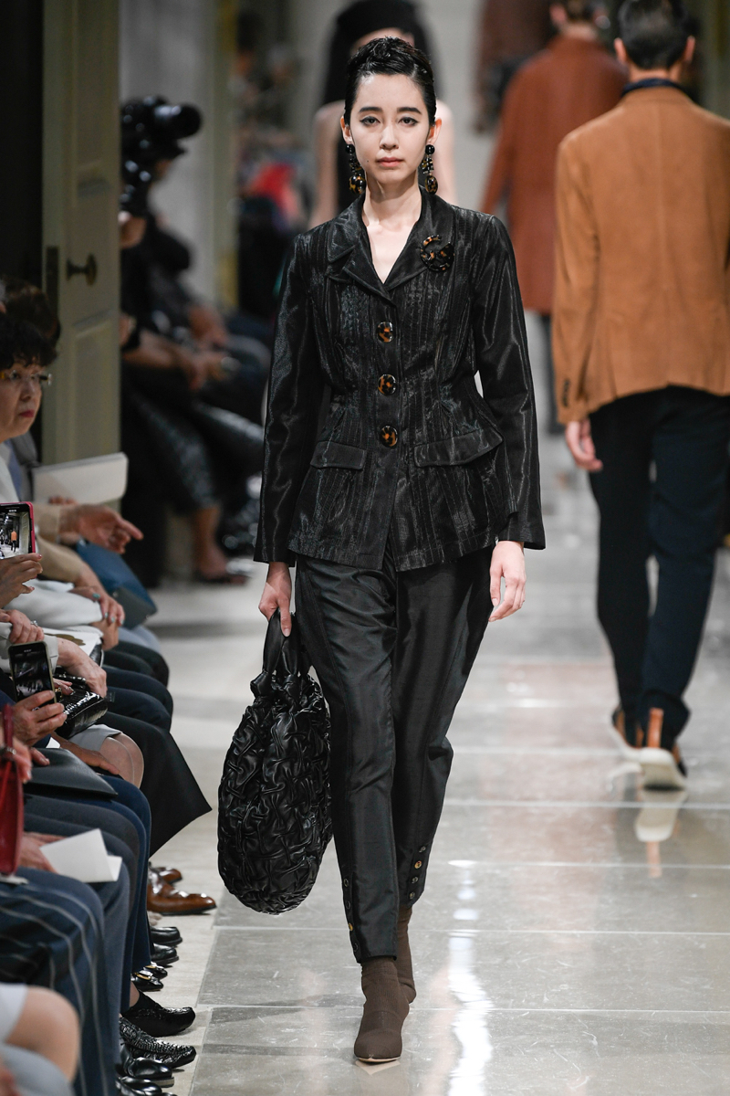 Spring/Summer 2020 Resort / Giorgio Armani-49