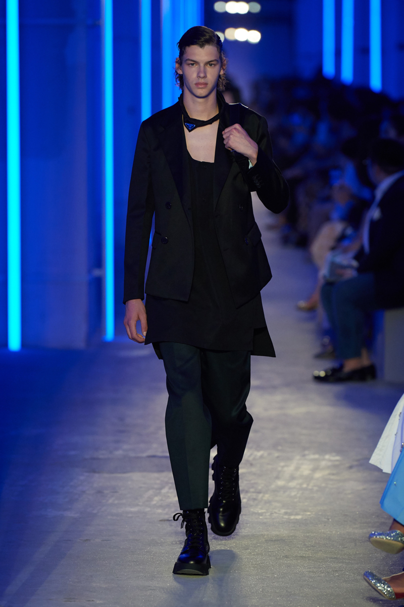 Spring/Summer 2020 Menswear / Prada-22