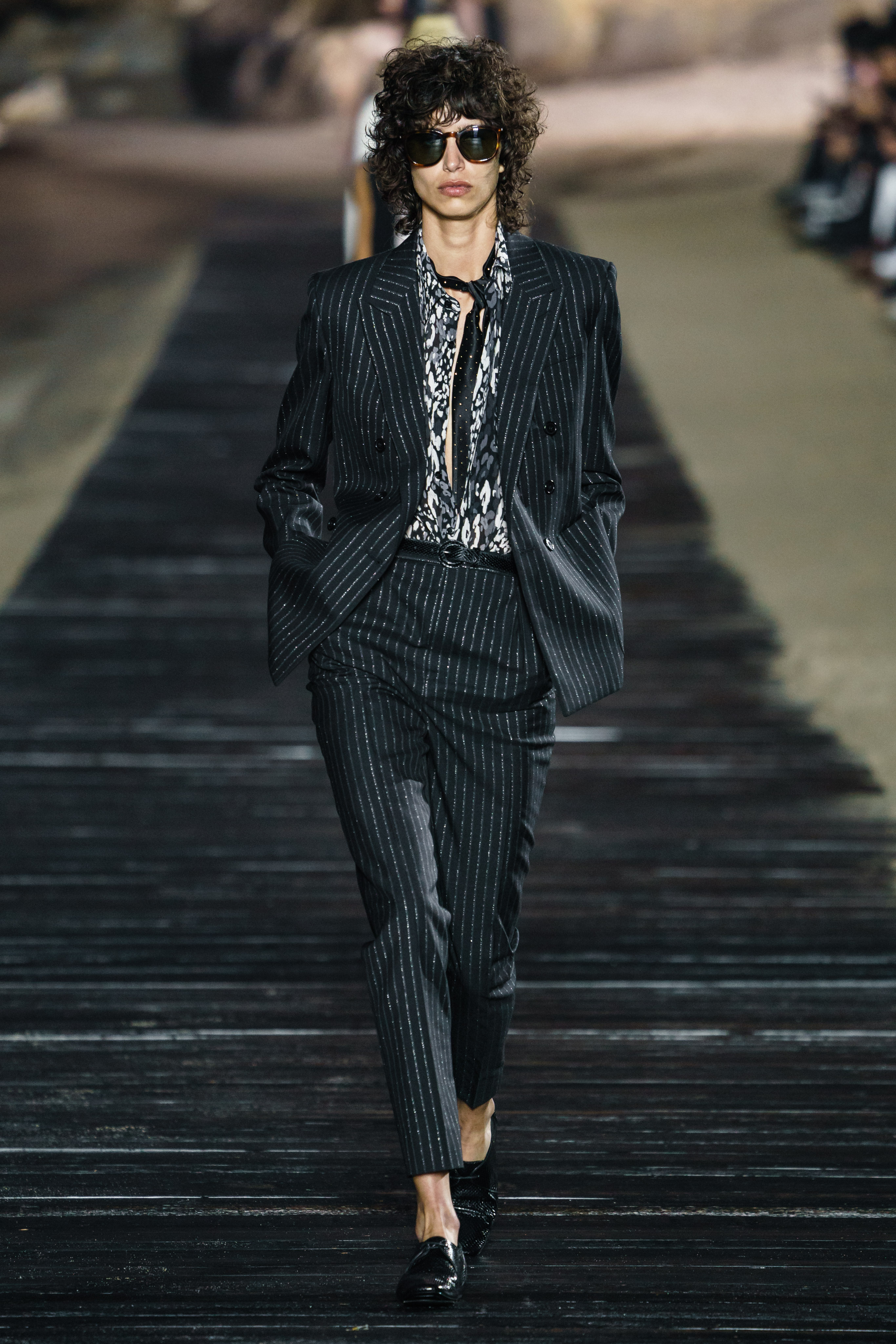 Spring/Summer 2020 Resort / Saint Laurent-18