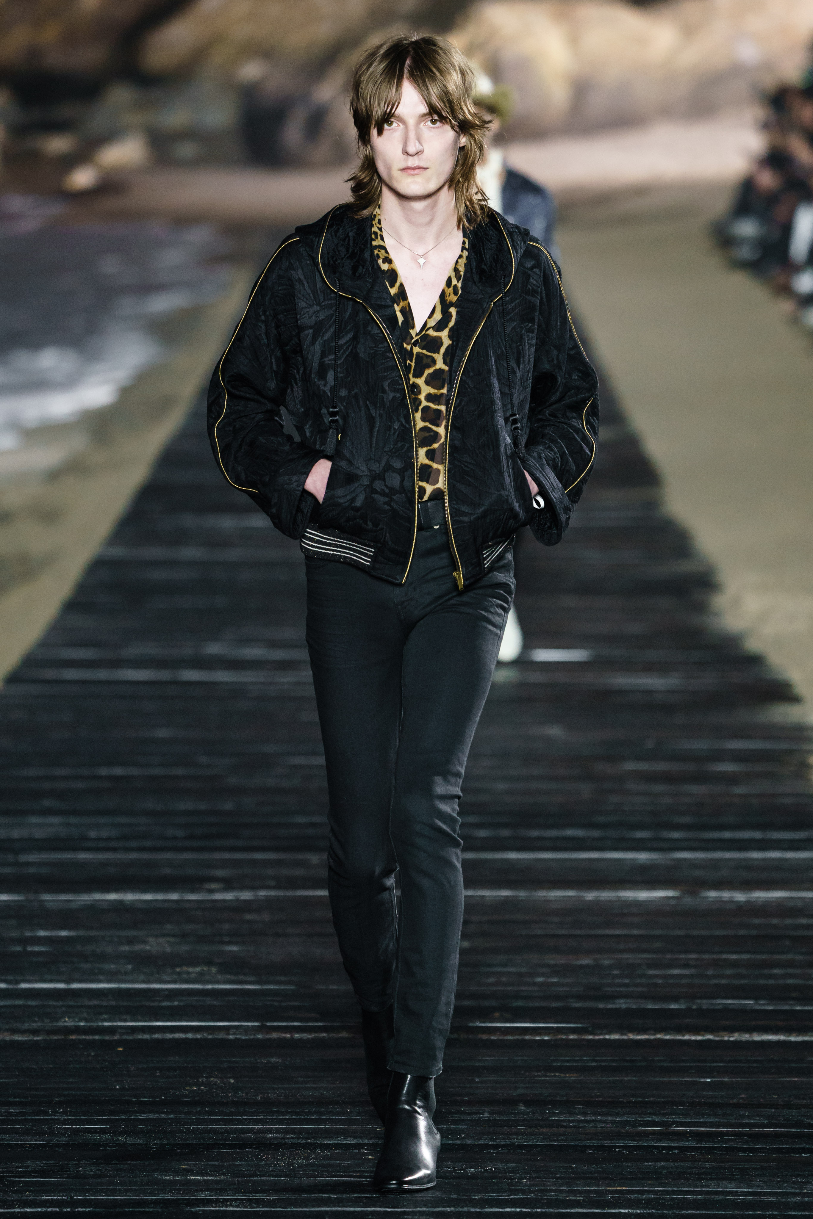 Spring/Summer 2020 Resort / Saint Laurent-28