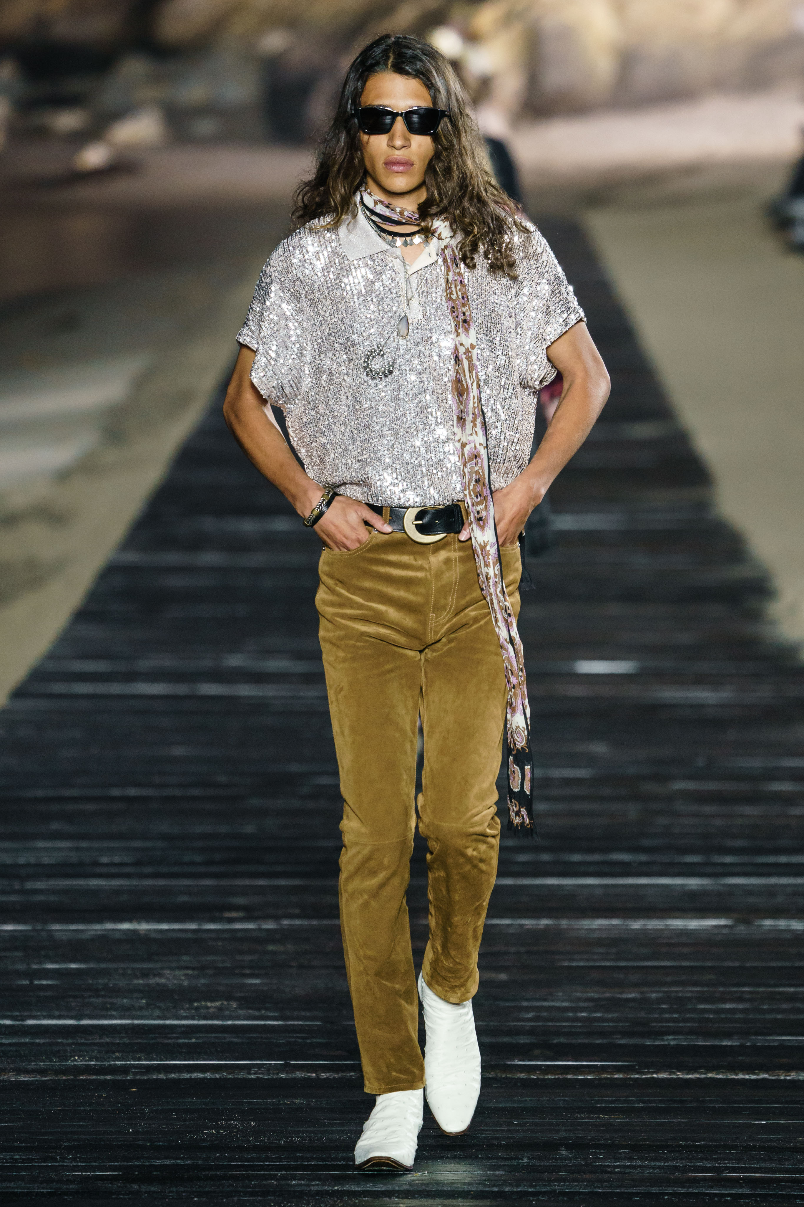 Spring/Summer 2020 Resort / Saint Laurent-32