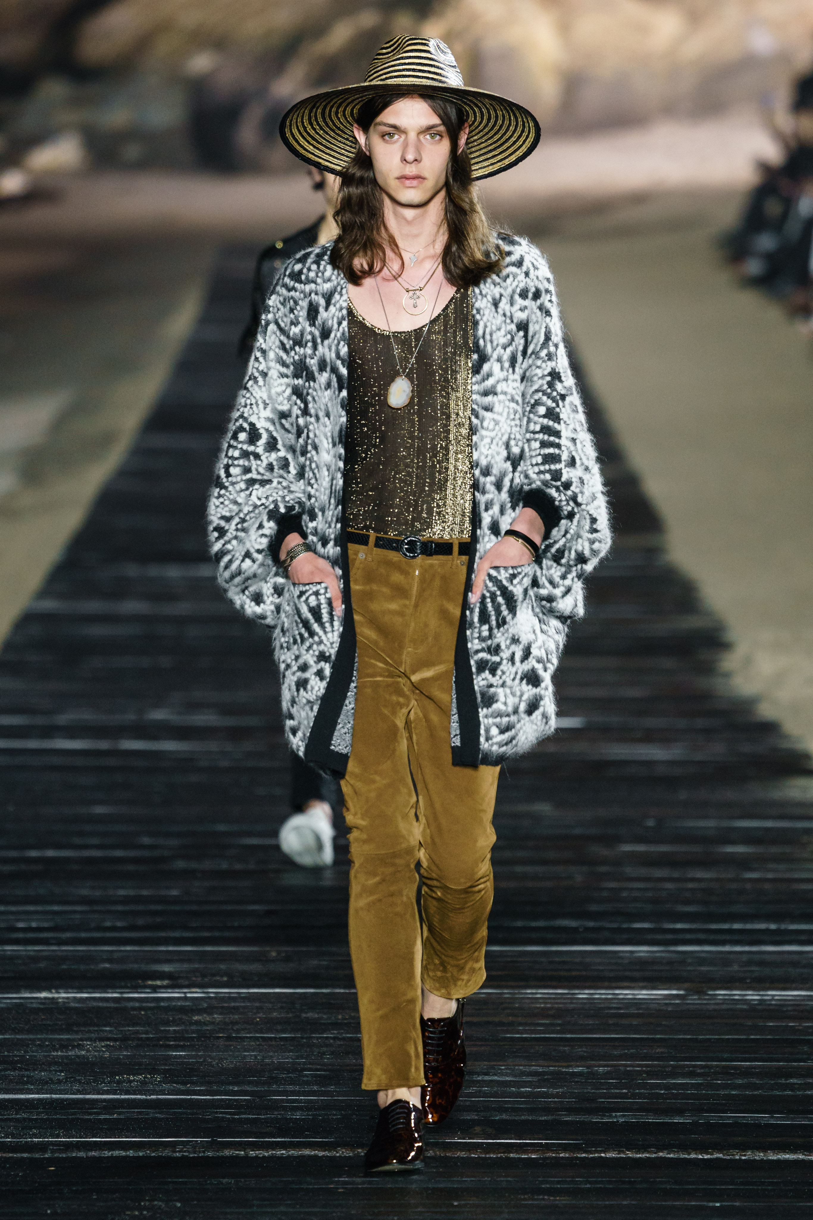 Spring/Summer 2020 Resort / Saint Laurent-46
