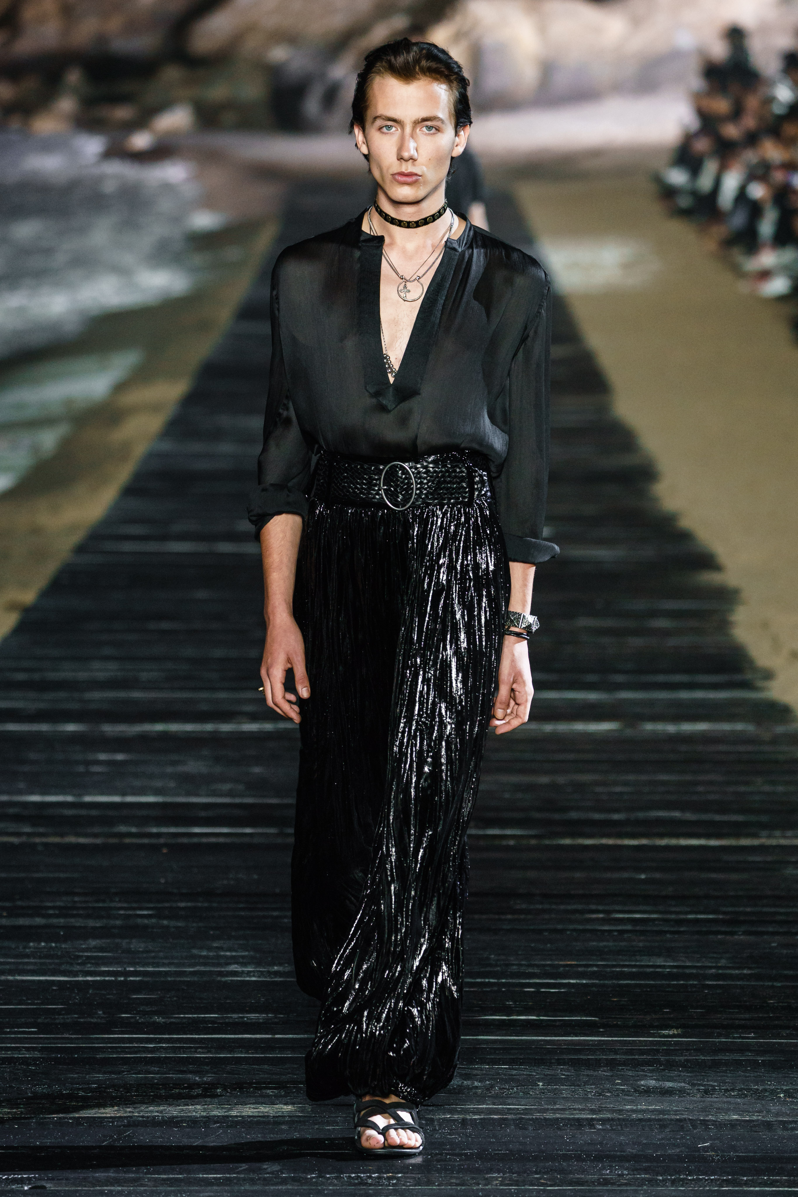 Spring/Summer 2020 Resort / Saint Laurent-72