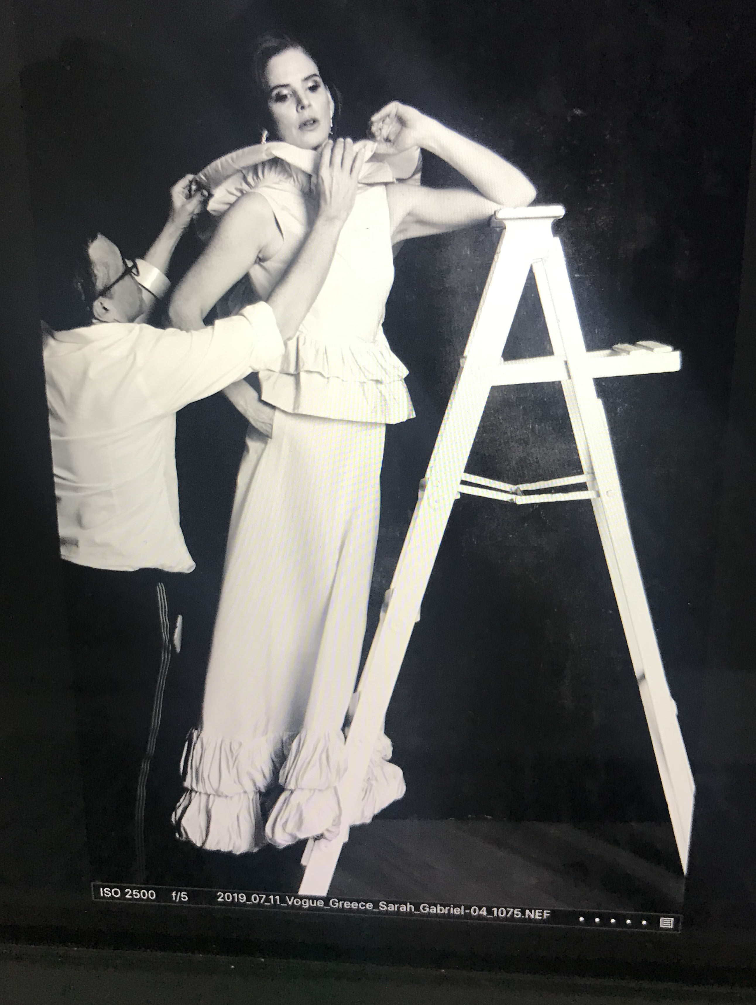 Behind the scenes: Φωτογραφίζοντας τους πρωταγωνιστές του Suits-1