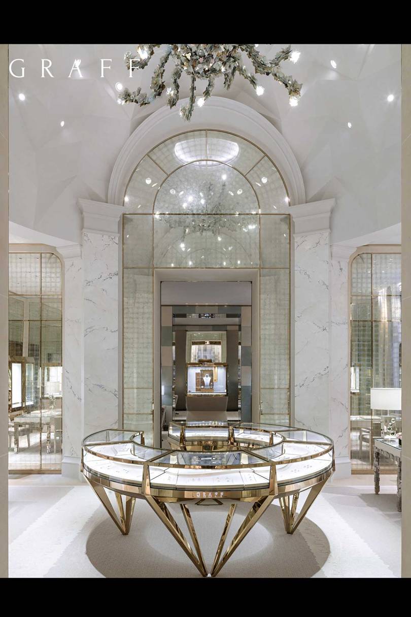 The interior of the new Graff flagship boutique in Paris, designed by architect Peter Marino #SuzyJewels – Place Vendôme: Jewellers Change Settings – For Customers And Gemstones-11