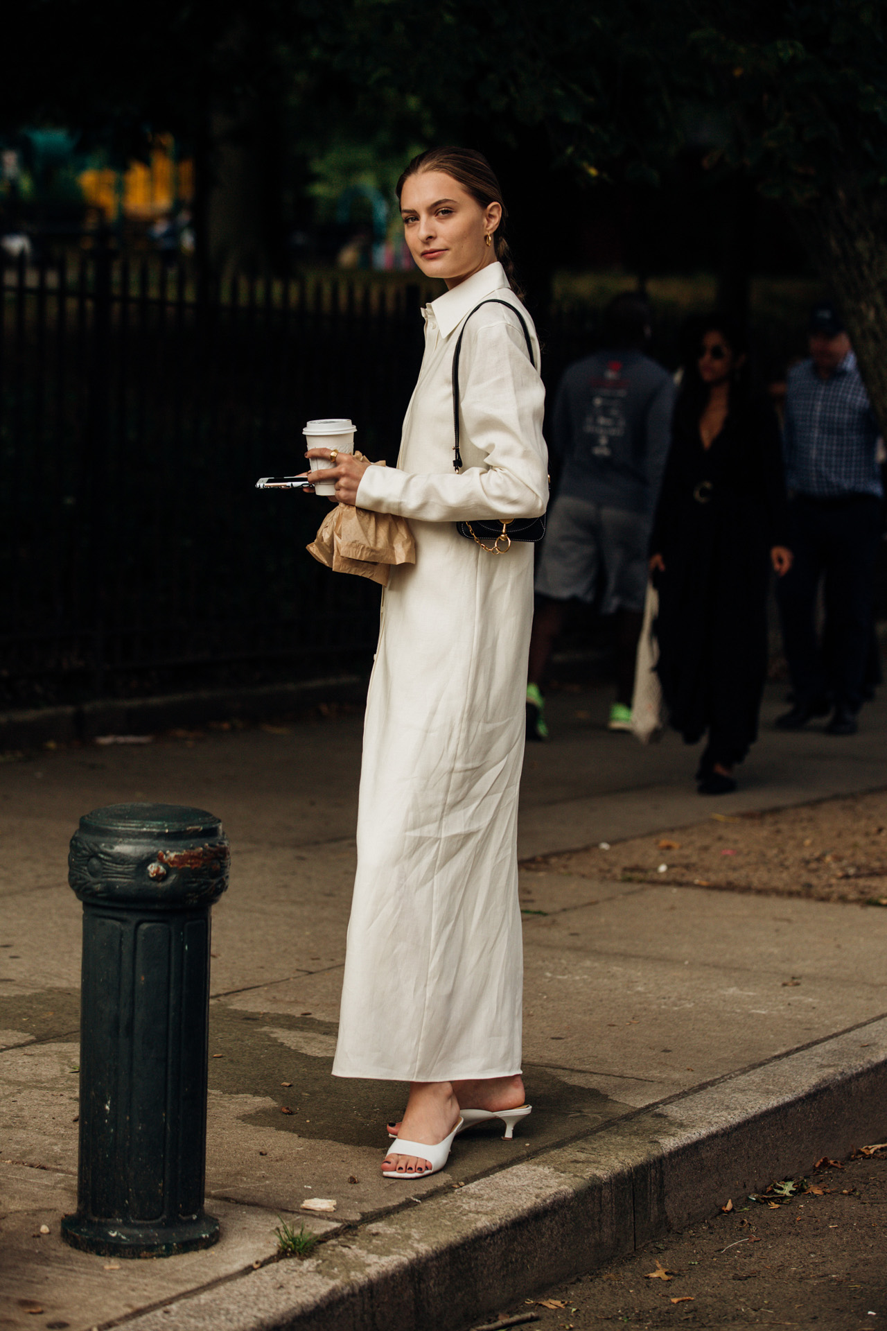 The City That Never Sleeps: NYFW SS20 Street Style-55