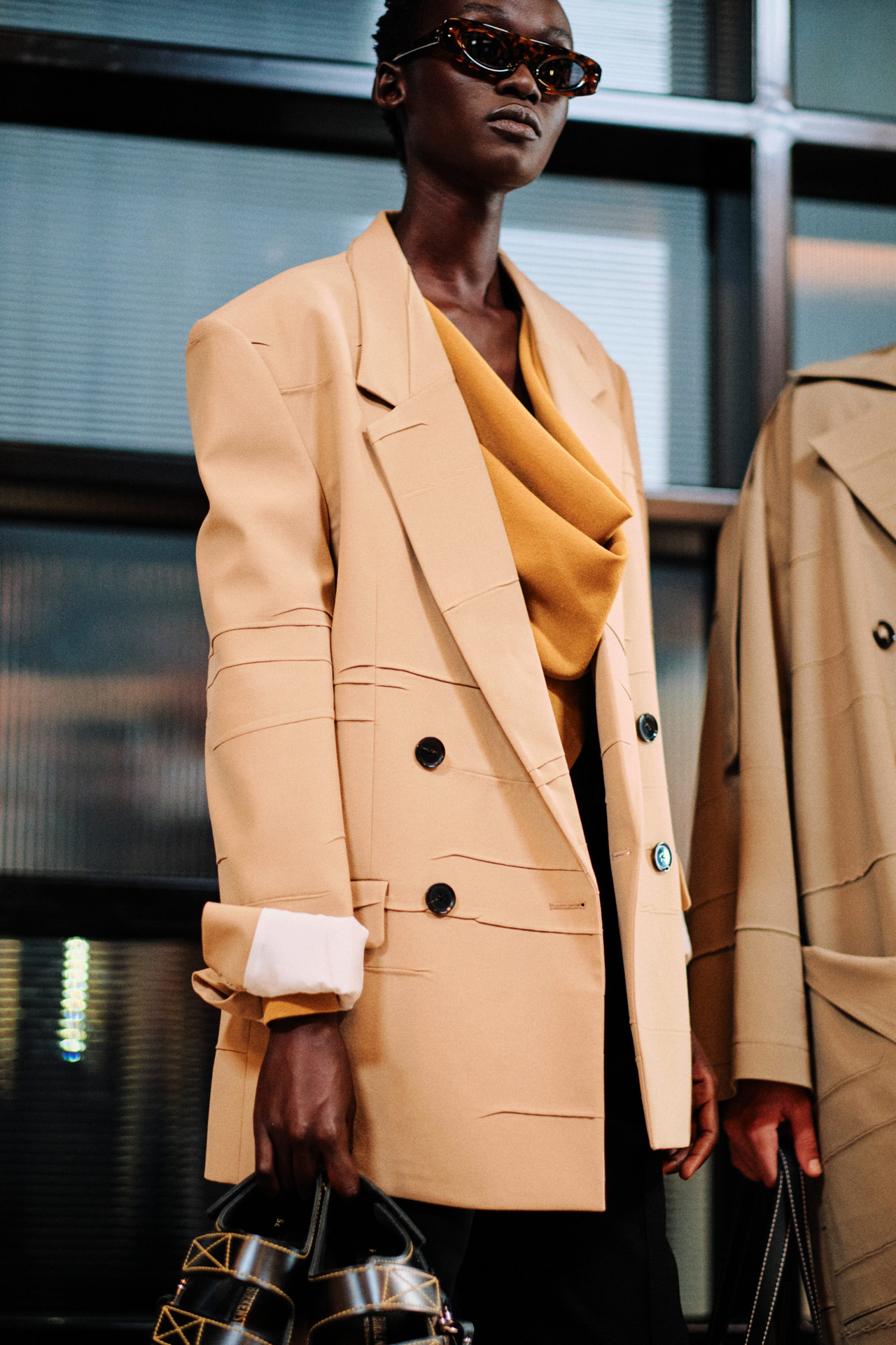 Proenza Schouler ready-to-wear spring/summer 2020 Backstage Highlights: Η εβδομάδα μόδας της Νέας Υόρκης τα είχε όλα-46