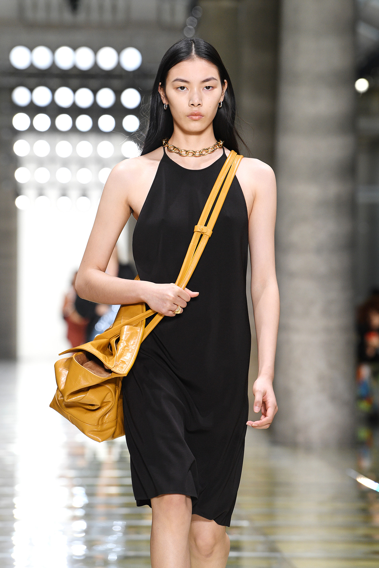Bottega Veneta SS20: Τα αξεσουάρ που ξεχώρισαν-12