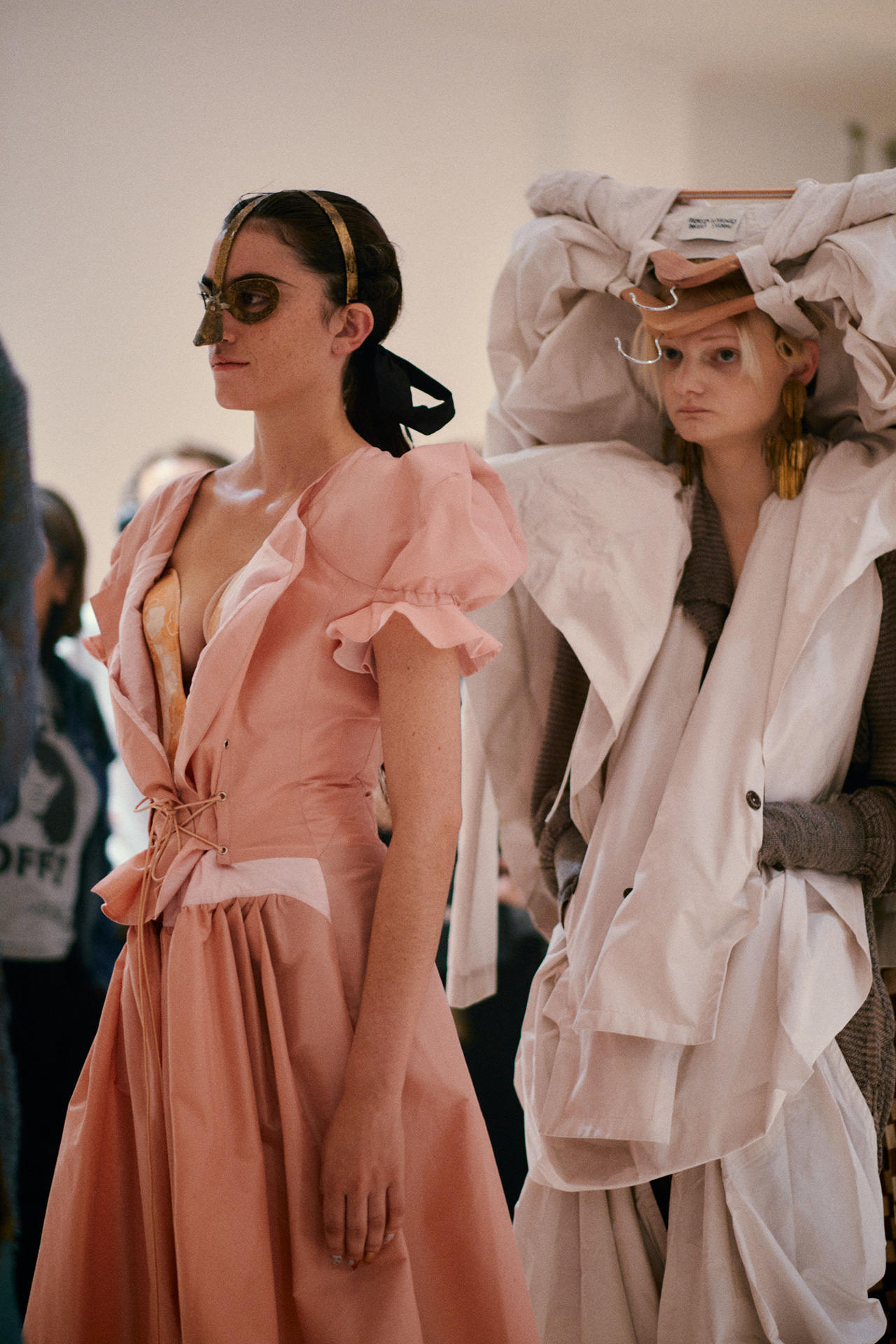 Andreas Kronthaler for Vivienne Westwood SS20 Catwalk Extravaganza: 3 συναρπαστικές στιγμές από το PFW-3