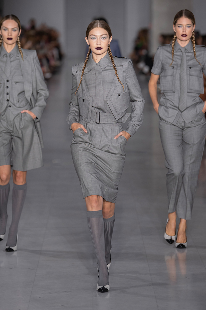 Max Mara: Μονοχρωμίες και 90s αναφορές-6