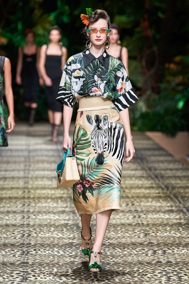 Dolce & Gabbana spring/summer 2020. #SuzyMFW: Gucci Does Sex; Dolce & Gabbana Head To The Tropics-10