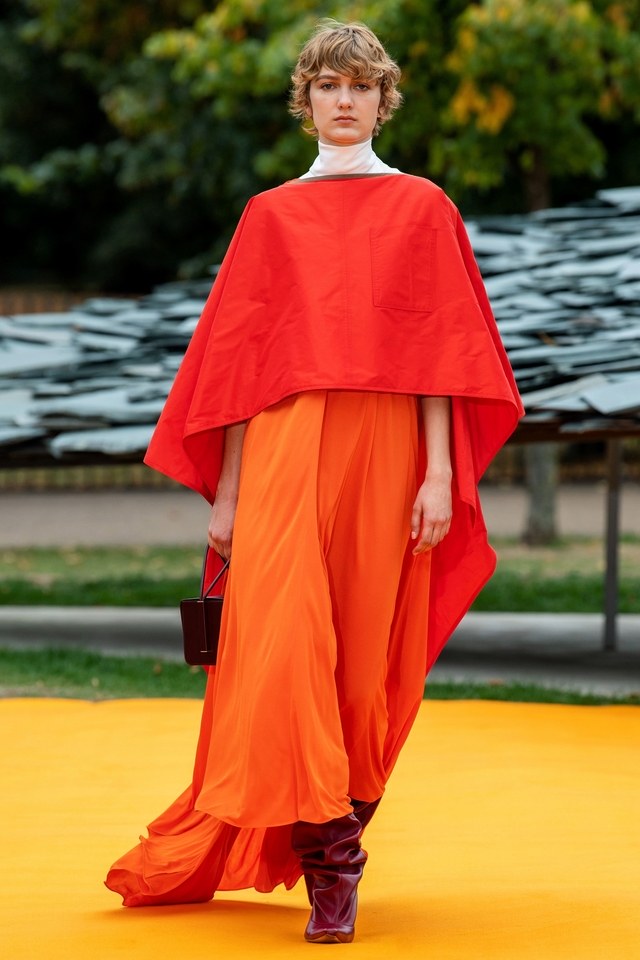 Roksanda Ilinčić spring/summer 2020 #SuzyLFW: Roksanda Ilincic Combines Architecture And Art With Fashion-1
