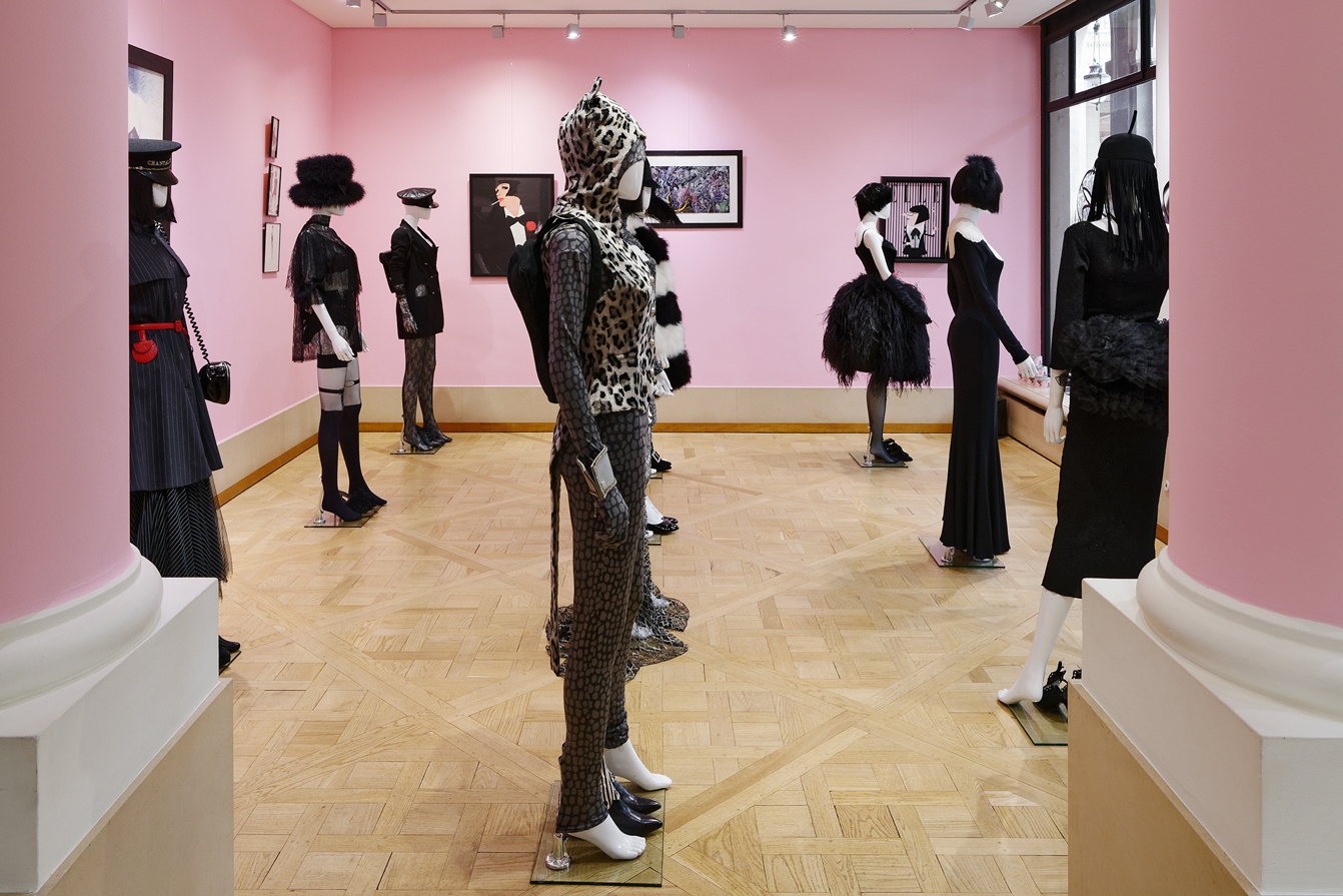 Chantal Thomass: <br/>Personal Dressing-7
