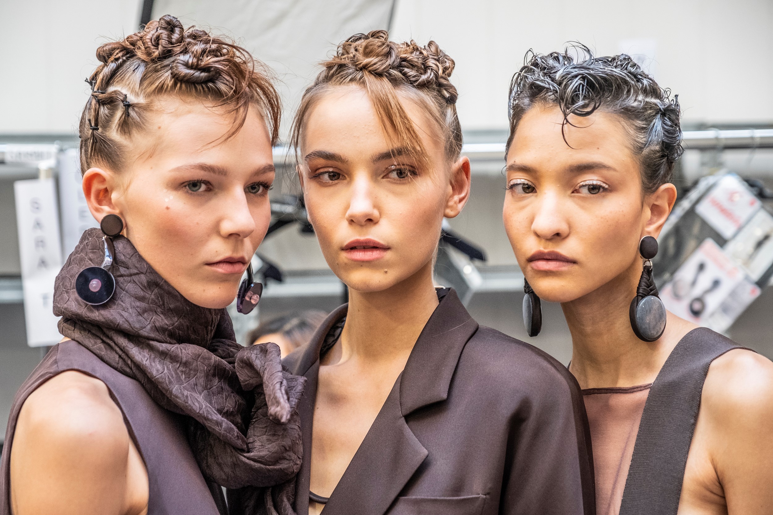 Giorgio Armani Spring/ Summer 2020 Beauty Report: 3 backstage looks που ξεχώρισαν-3