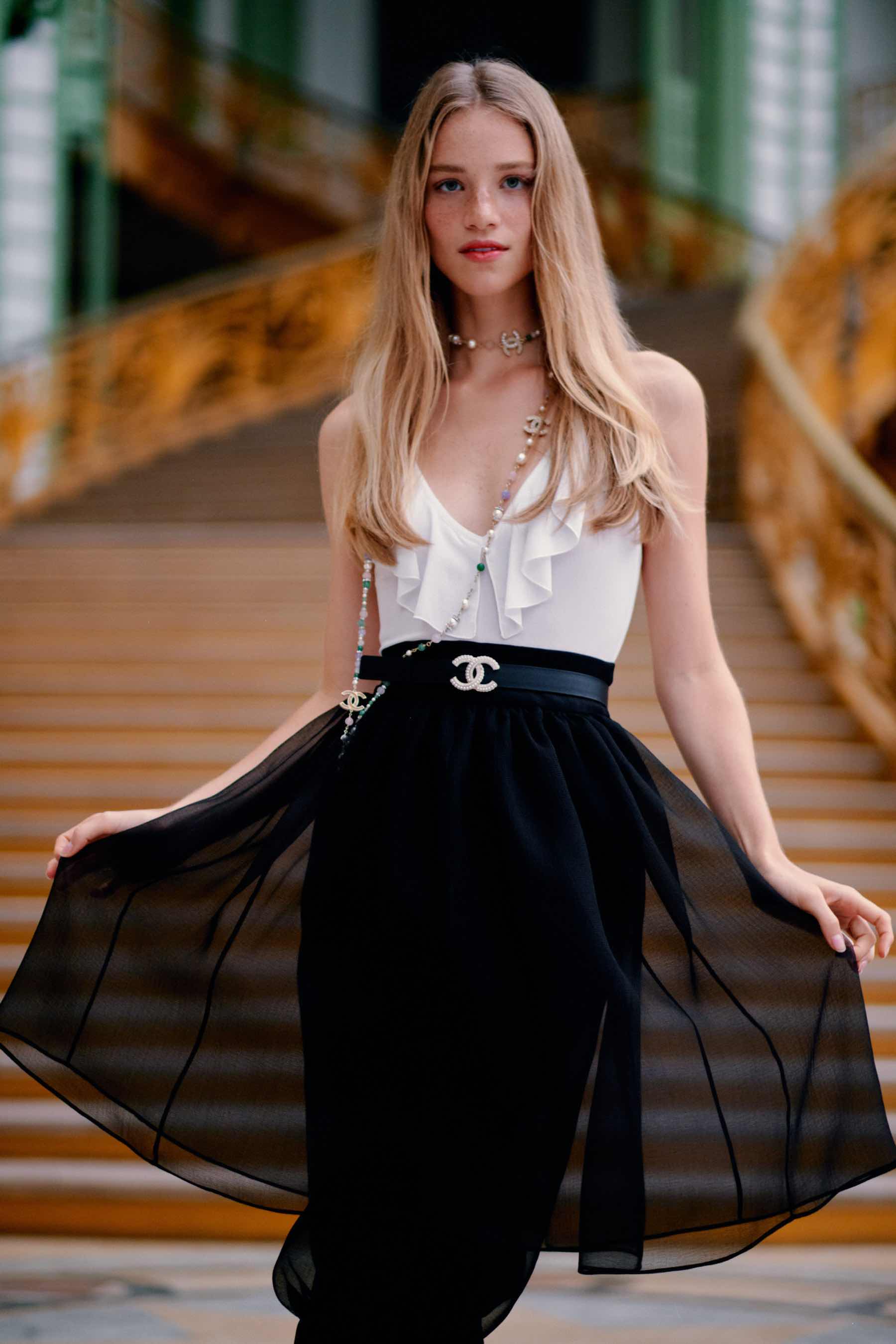 Backstage στο show της Chanel για την Άνοιξη/Καλοκαίρι 2020-22