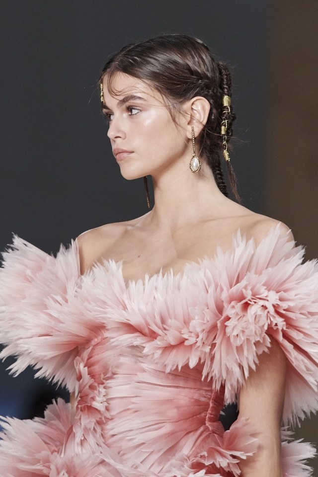 Alexander McQueen Spring/Summer 2020 #SuzyPFW: Alexander McQueen’s Irish Poetry-7