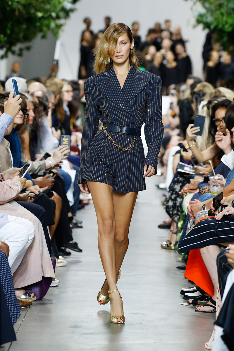 Michael Kors Bella Hadid: Οι καλύτερες στιγμές της στις πασαρέλες για την Άνοιξη 2020-5