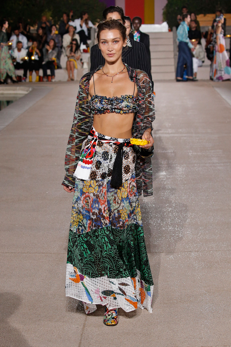 Missoni Bella Hadid: Οι καλύτερες στιγμές της στις πασαρέλες για την Άνοιξη 2020-7