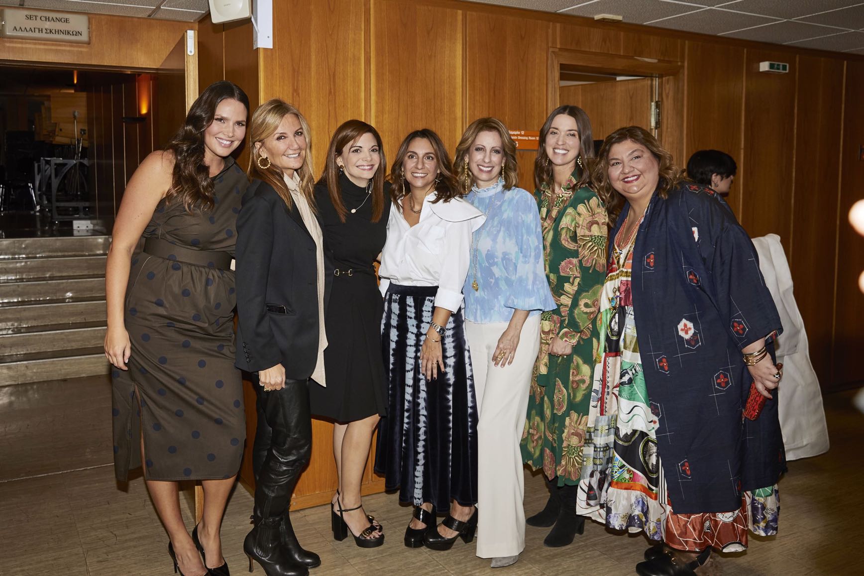 Candice Huffine, Mareva Grabowski-Mitsotakis, Thaleia Karafyllidou, Christina Martini, Maria Lalaounis, Emily Zak, Rianna Kounou Στα παρασκήνια του Change Makers του πρώτου συνεδρίου της Vogue Greece-11