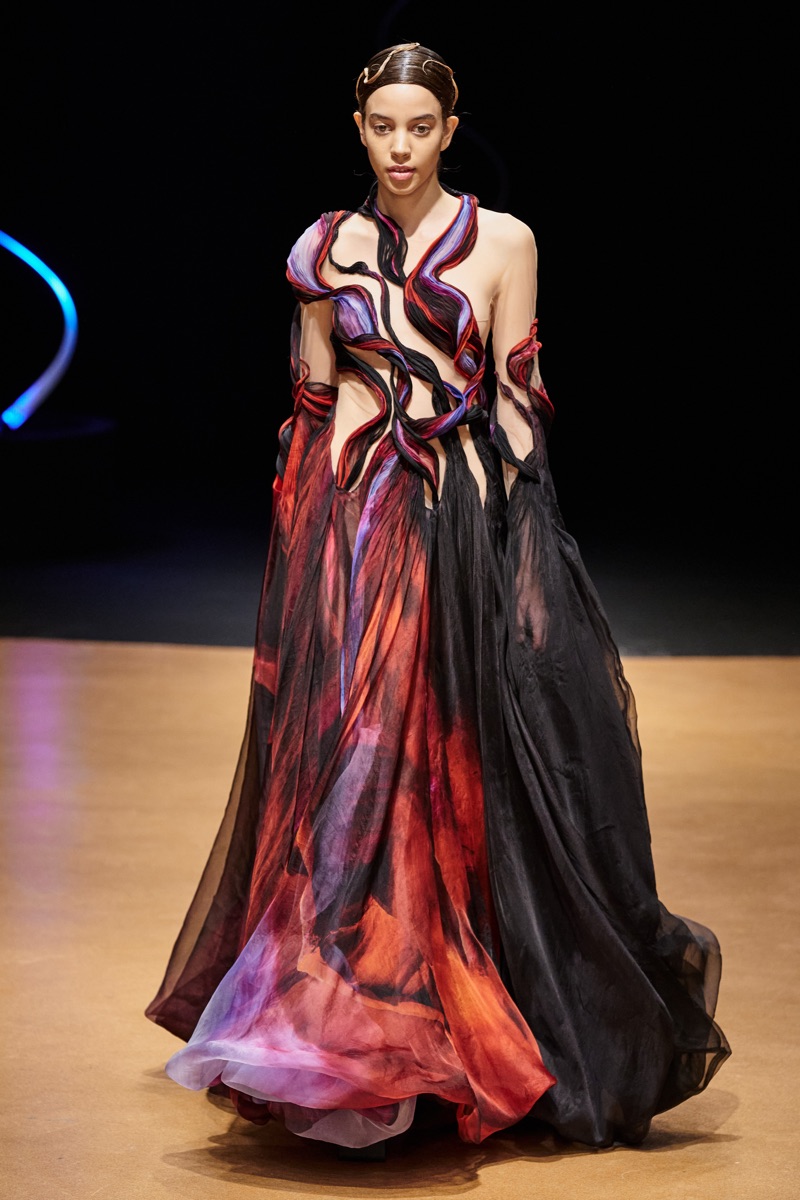Spring/Summer 2020 Couture / Iris Van Herpen-9