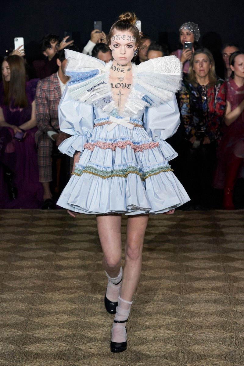 Spring/Summer 2020 Couture / Viktro&Rolf-5