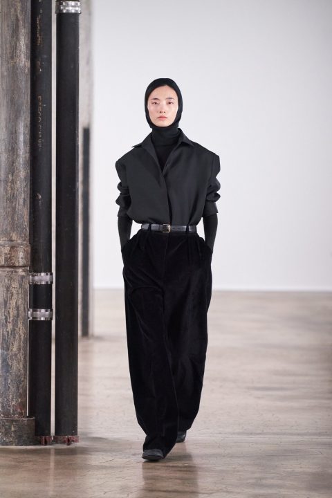 Autumn/Winter 2020 Ready-To-Wear/ The Row-3