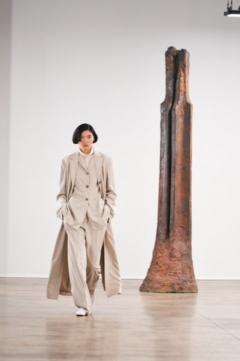 Autumn/Winter 2020 Ready-To-Wear/ The Row-21