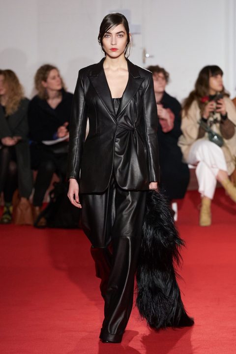 Autumn/Winter 2020 Ready-To-Wear/ 16Arlington-19