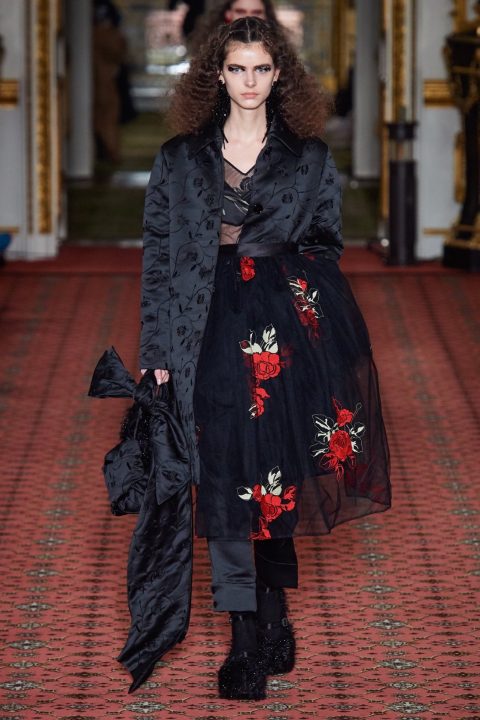 Autumn/Winter 2020 Ready-To-Wear/ Simone Rocha-26