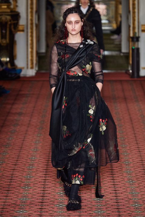 Autumn/Winter 2020 Ready-To-Wear/ Simone Rocha-31