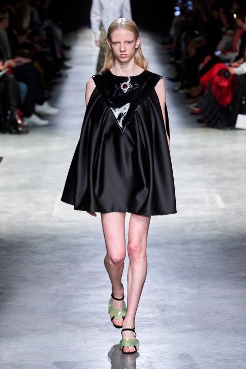 Autumn/Winter 2020 Ready-To-Wear/ Christopher Kane-27
