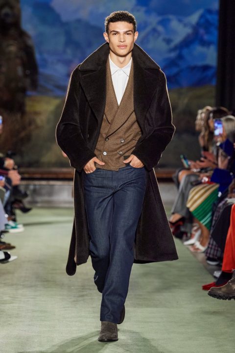 Autumn/Winter 2020 Ready-To-Wear/ Brandon Maxwell-17