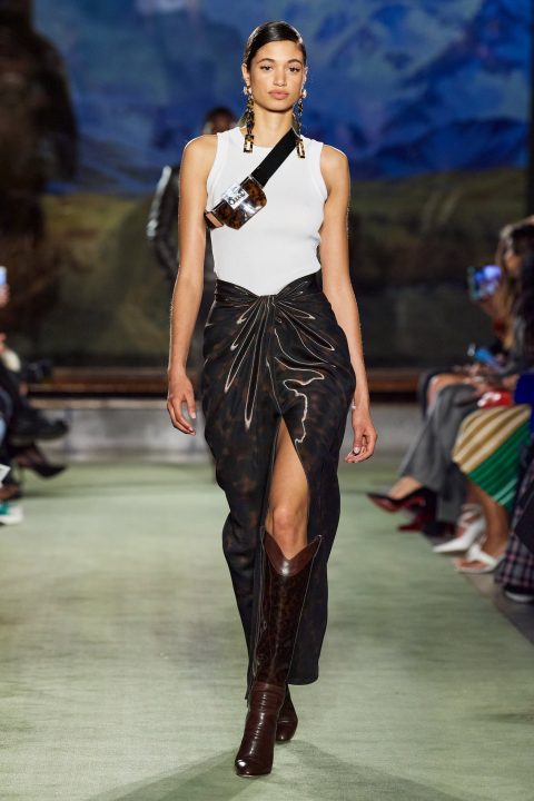 Autumn/Winter 2020 Ready-To-Wear/ Brandon Maxwell-48