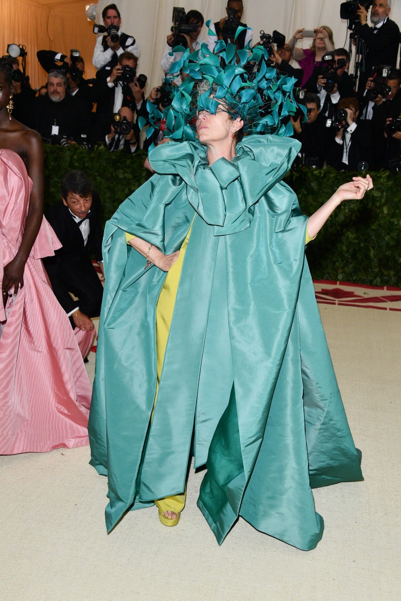 Frances McDormand 2018 30 εντυπωσιακά look που θα σας εμπνεύσουν να νικήσετε στο #MetGalaChallenge-14