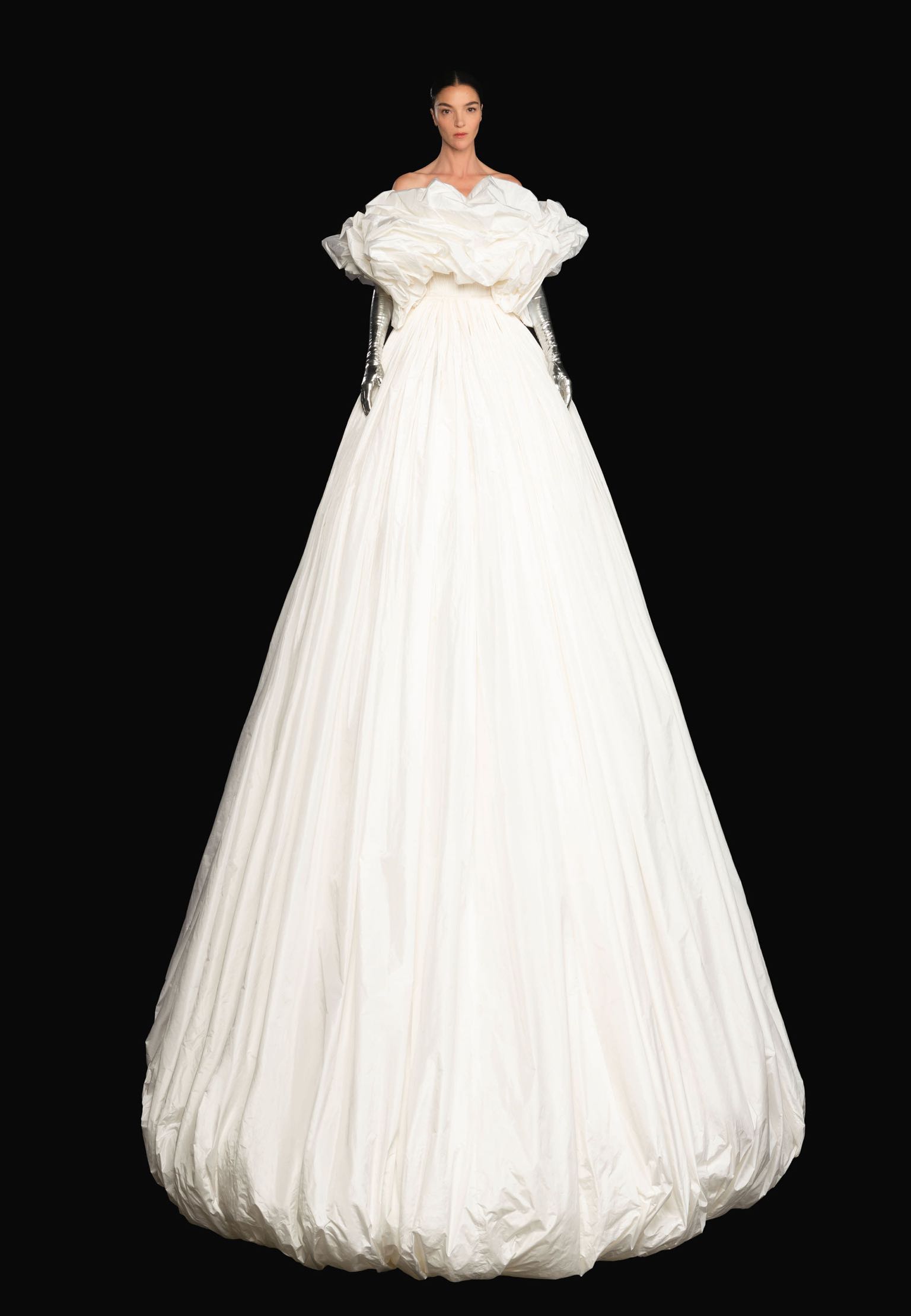 Autumn/Winter 2020 Couture/ Valentino-5