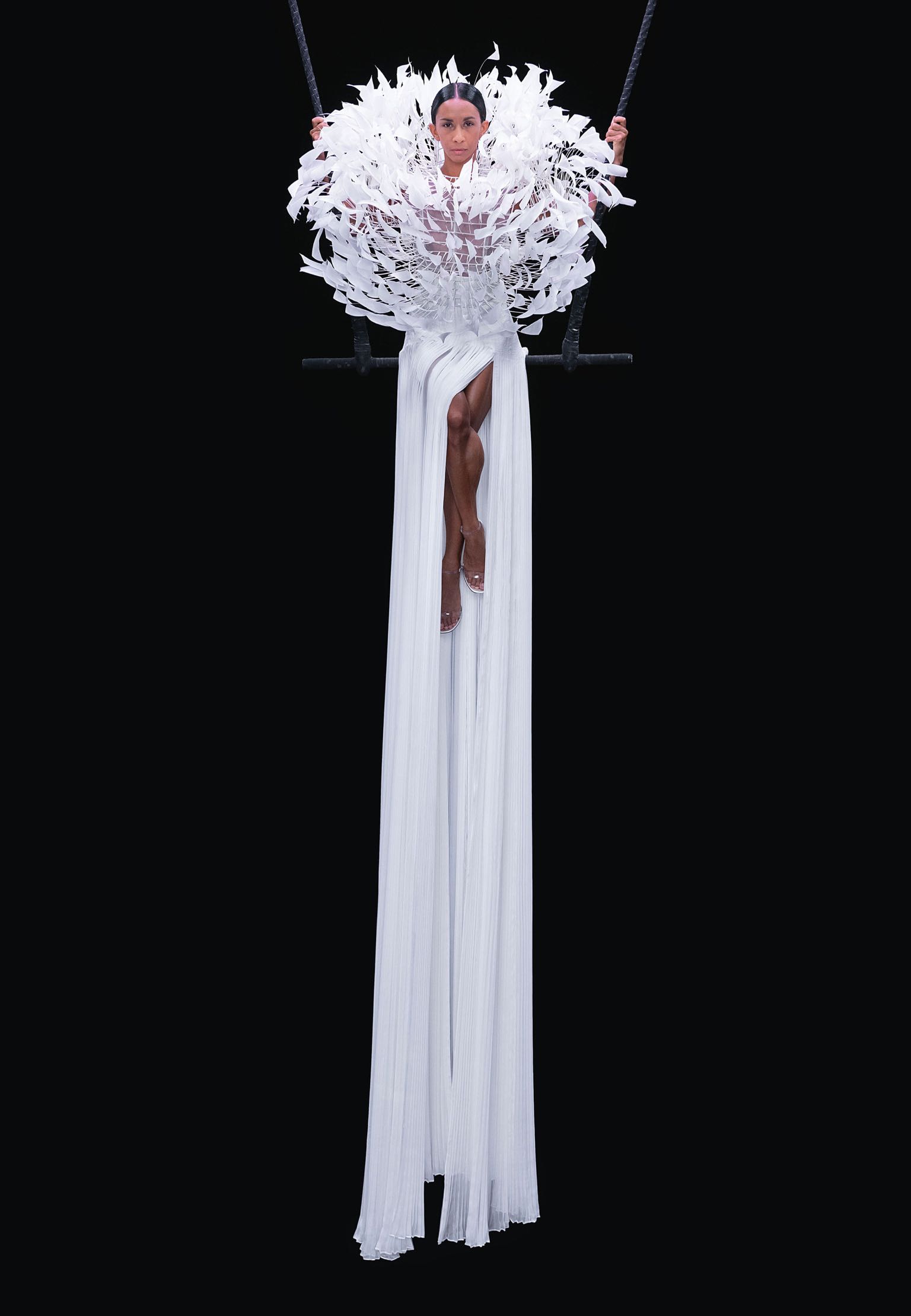 Autumn/Winter 2020 Couture/ Valentino-6